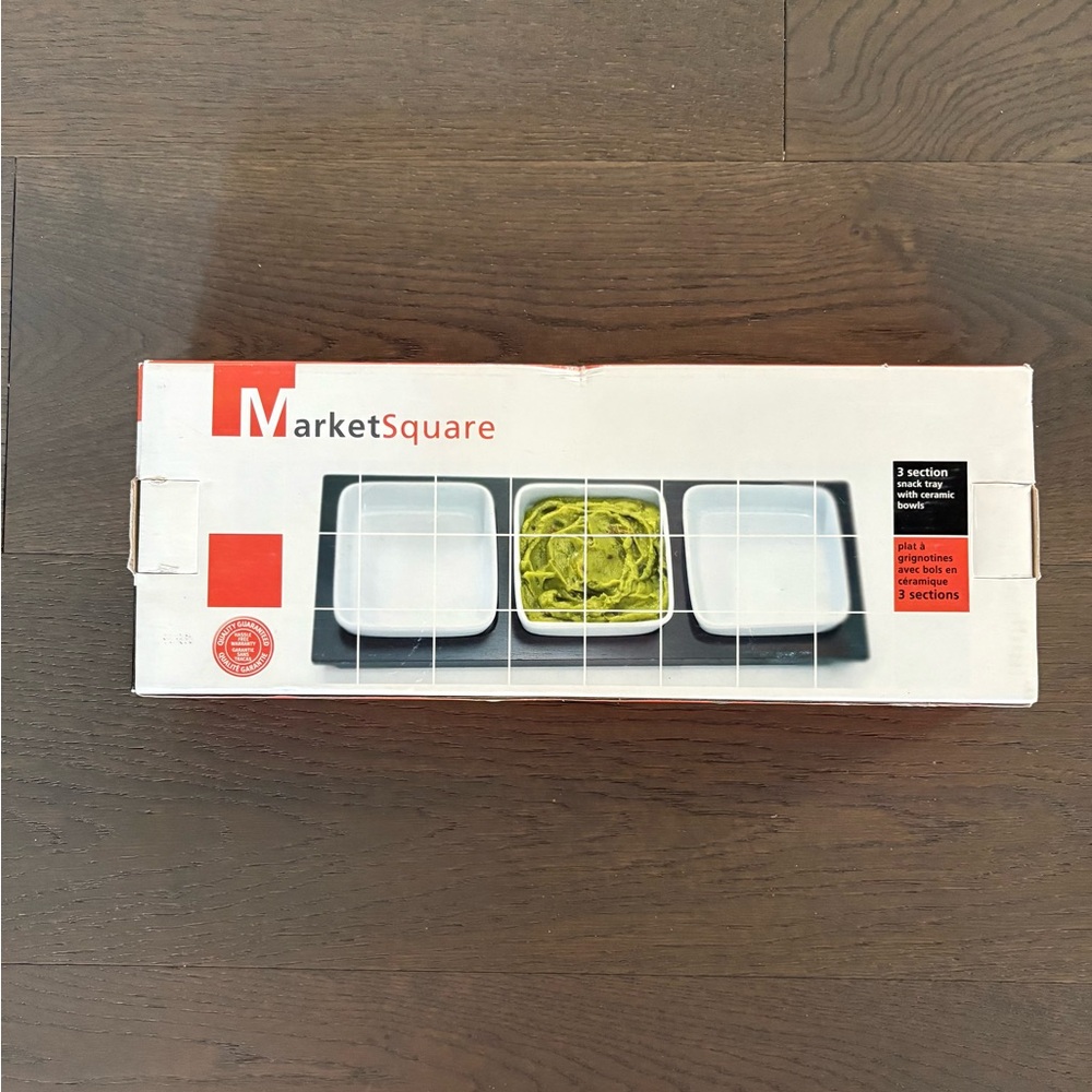 Market square three sectioned snack bowls & tray new in box